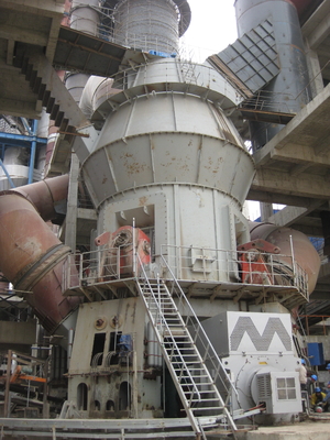 Nhà máy xi măng thẳng đứng Bauxite trong nhà máy xi măng cho dây chuyền sản xuất GGBS