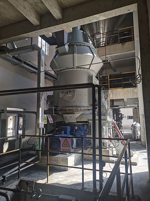 Tiết kiệm năng lượng Máy nghiền than đứng Máy làm bột siêu mịn 110kw-1120kw